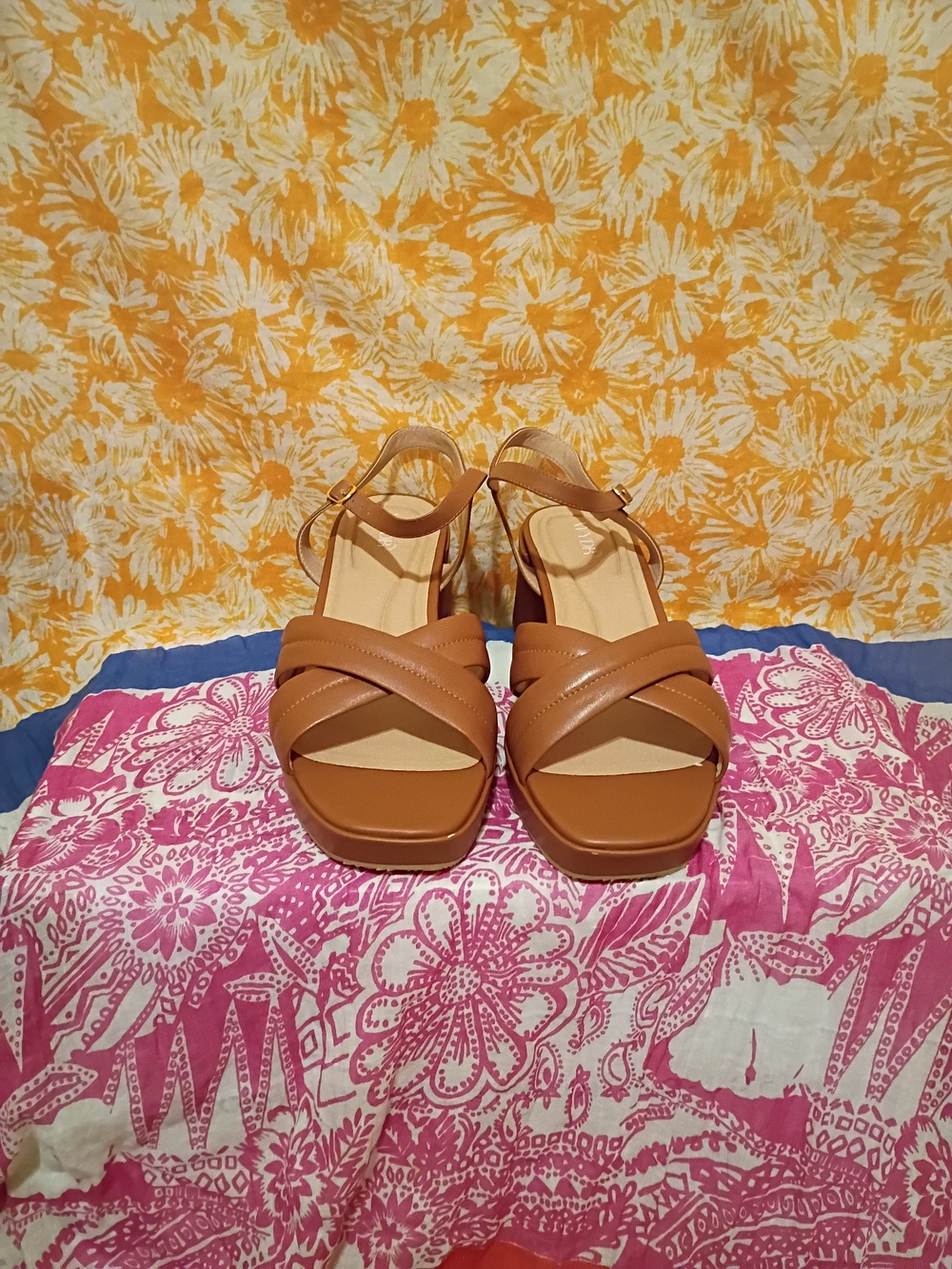 WYDR Studios Women's Brown Leather Strappy Platform Ankle Strap Sandal Sz 12